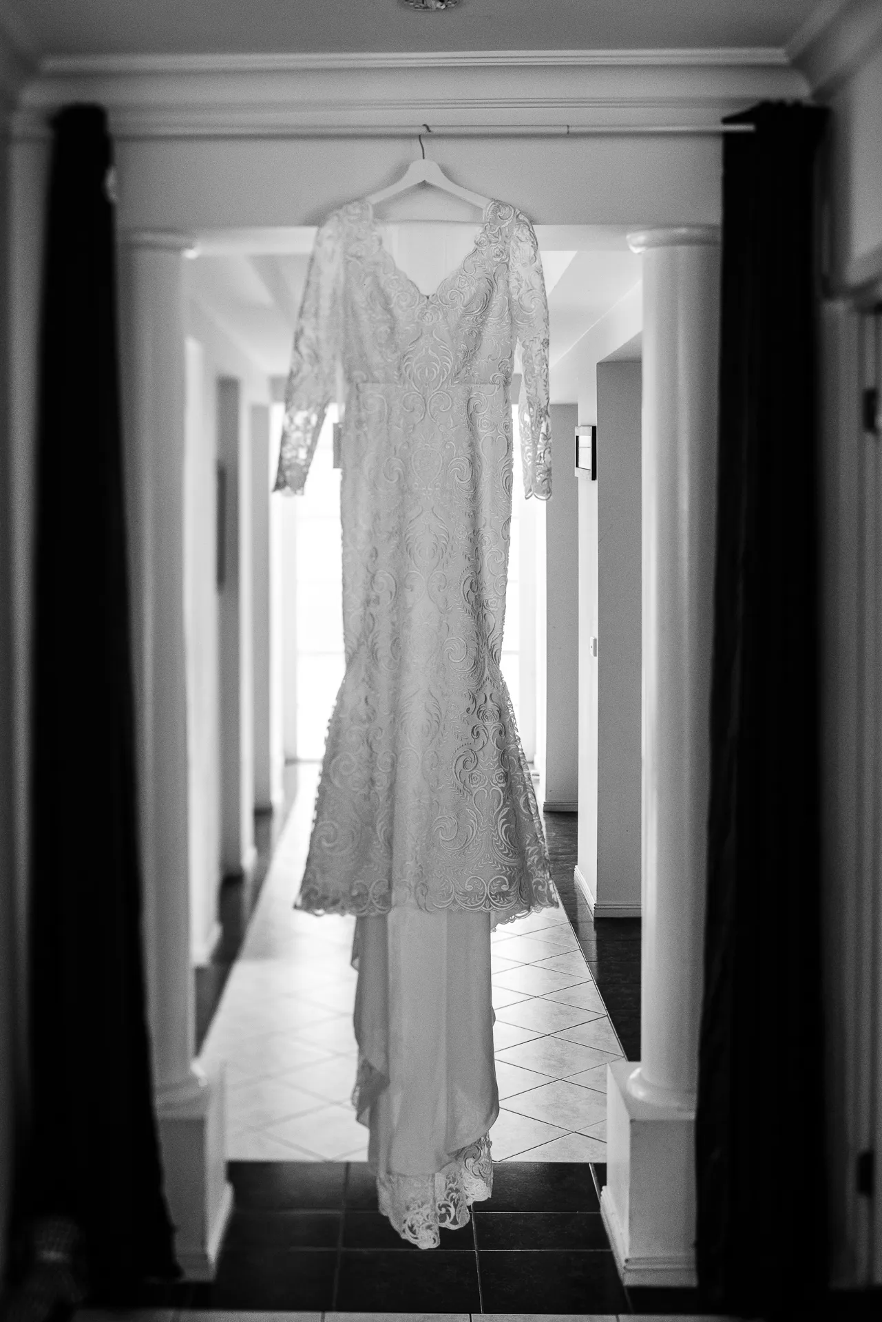 Sarah & Lee, wedding photograph 5