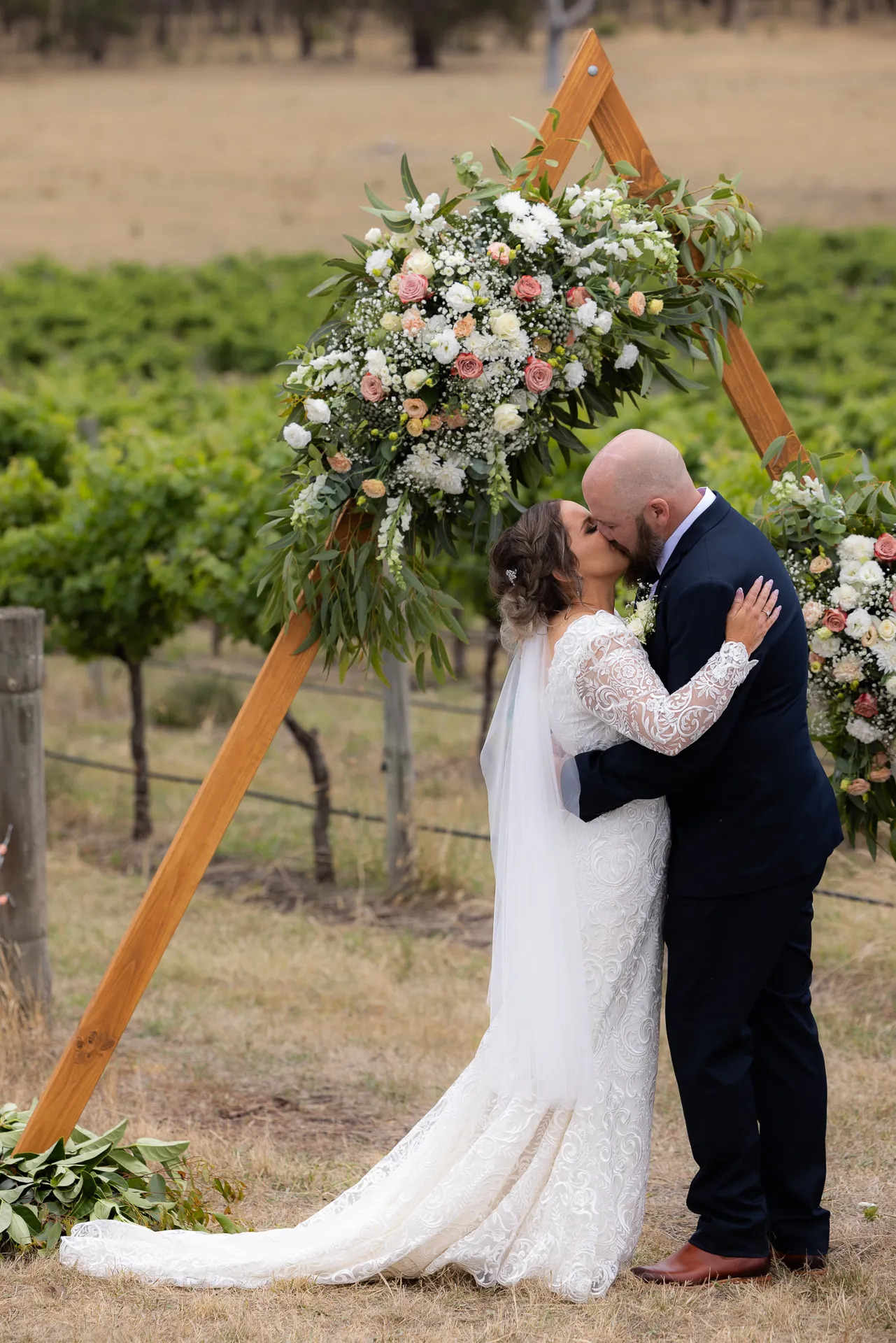 Sarah & Lee, wedding photograph 64