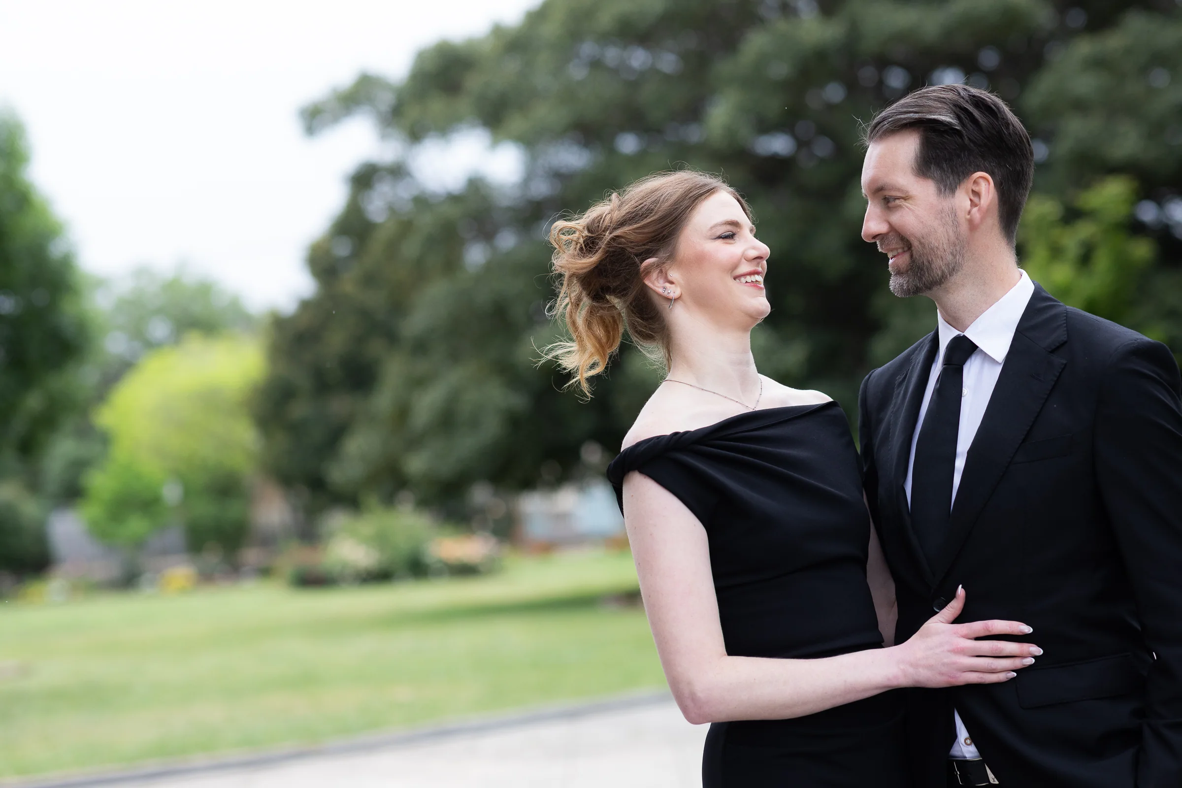 Julie & Aidan, wedding photograph 11