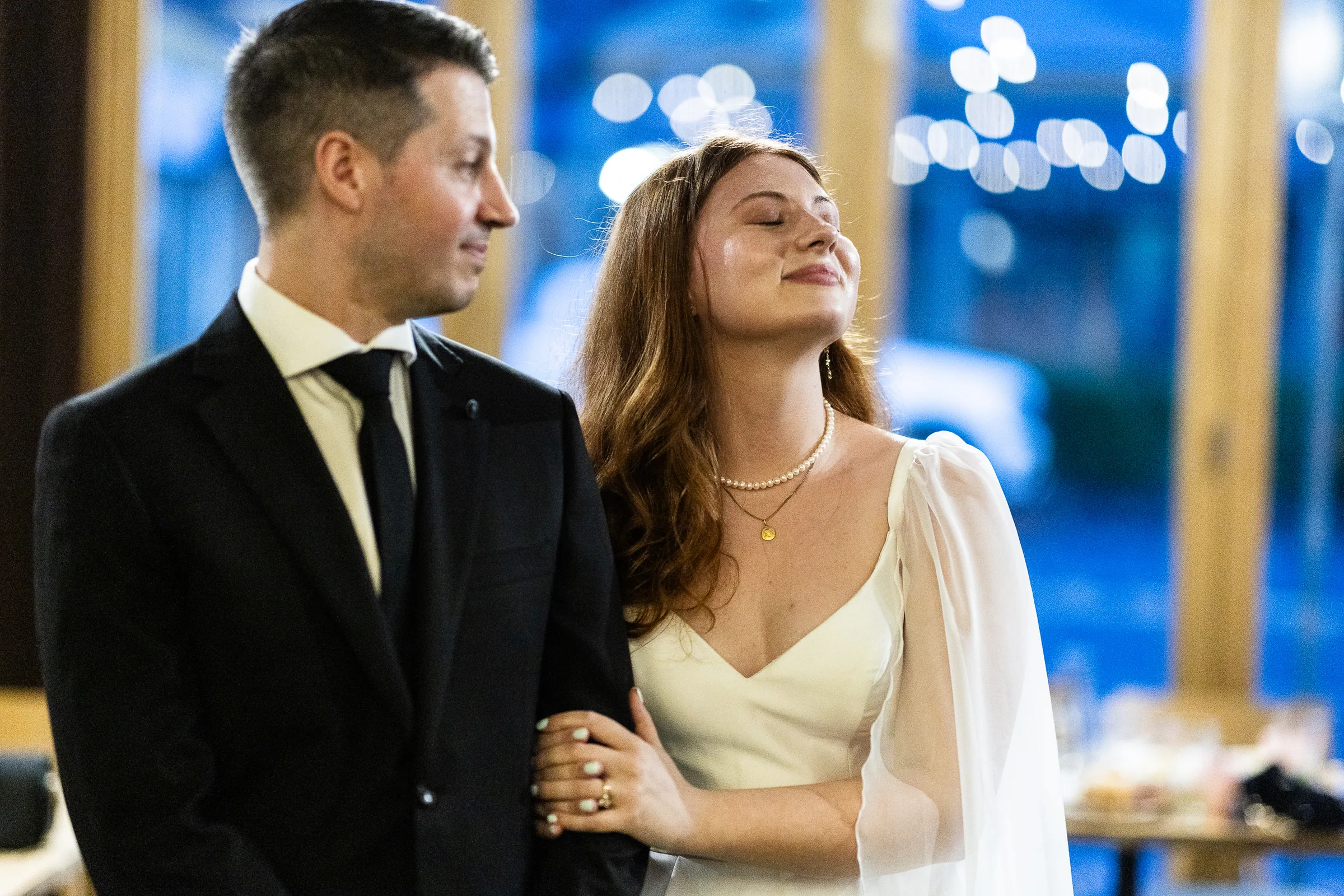 Julie & Aidan, wedding photograph 135